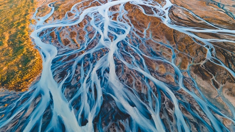 A fractal shaped river delta in iceland